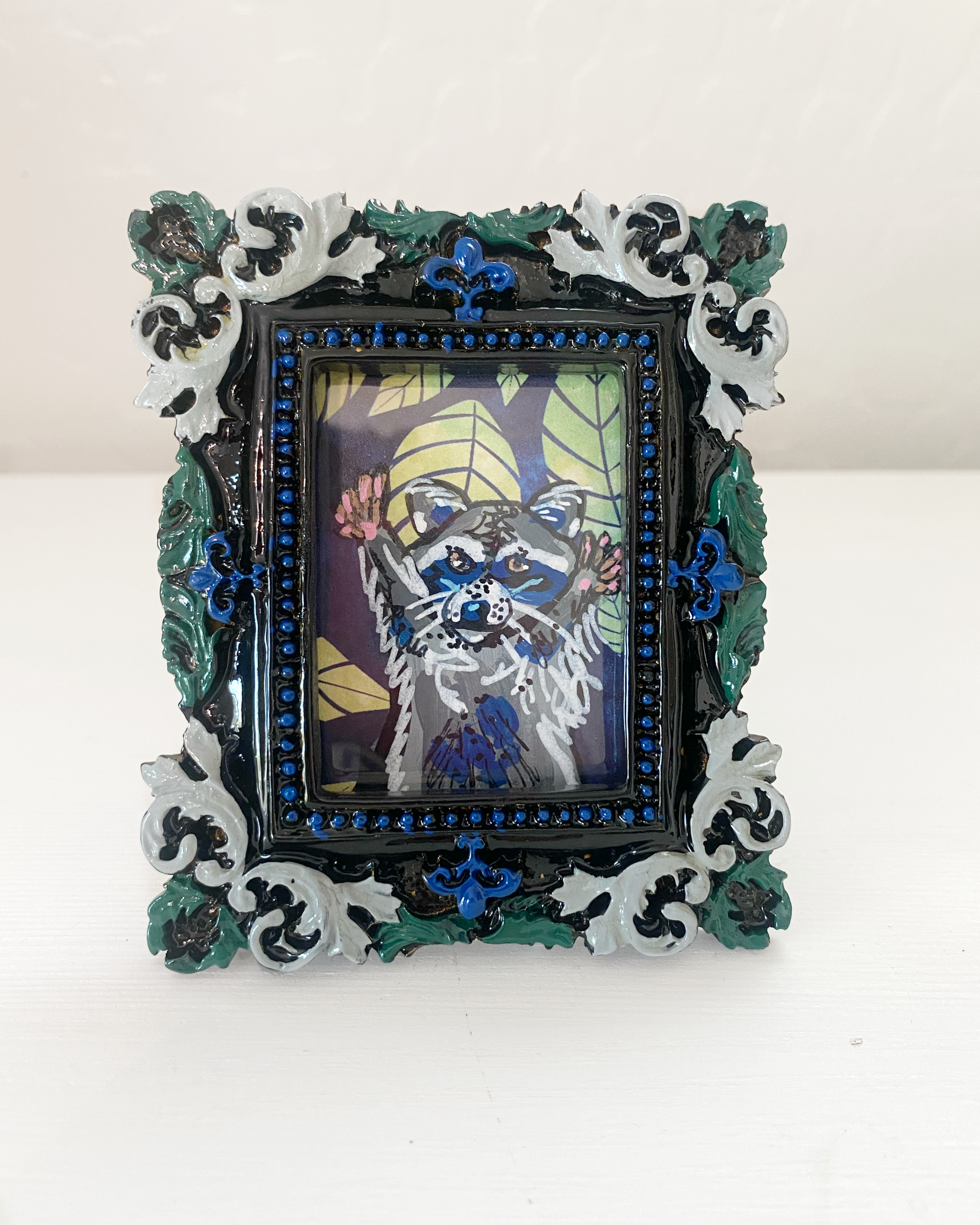 Hello Raccoon ( Mini Original Painting )